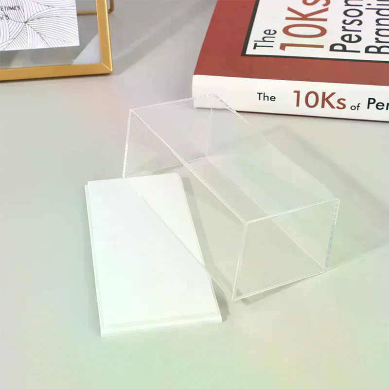 صندوق عرض لنموذج سيارة بمقياس  - مراجعة Figure Display Box وسعره